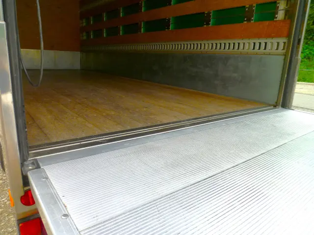 日野 デュトロ TPG-XZC655M(2WD)の写真15