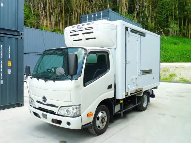 日野 デュトロ 2RG-XZC605M(2WD)の写真1