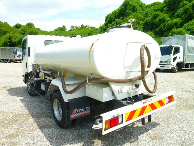 いすゞ エルフ TPG-NPR85N(2WD)の写真6