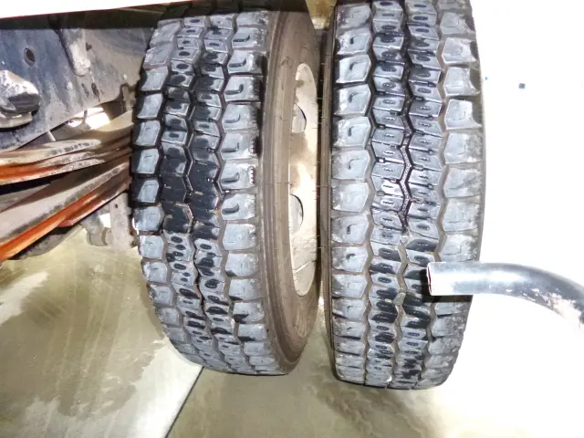 いすゞ エルフ TPG-NPR85N(2WD)の写真45