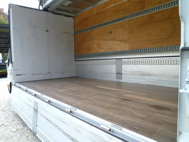 日野 デュトロ 2RG-XZU712M(2WD)の写真15