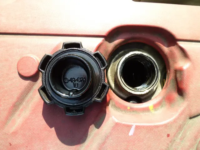 日野 デュトロ 2RG-XZU712M(2WD)の写真30