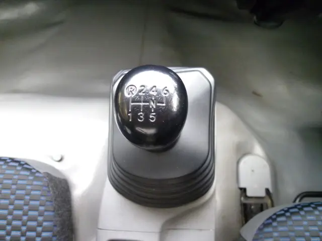 日野 デュトロ 2RG-XZU712M(2WD)の写真35