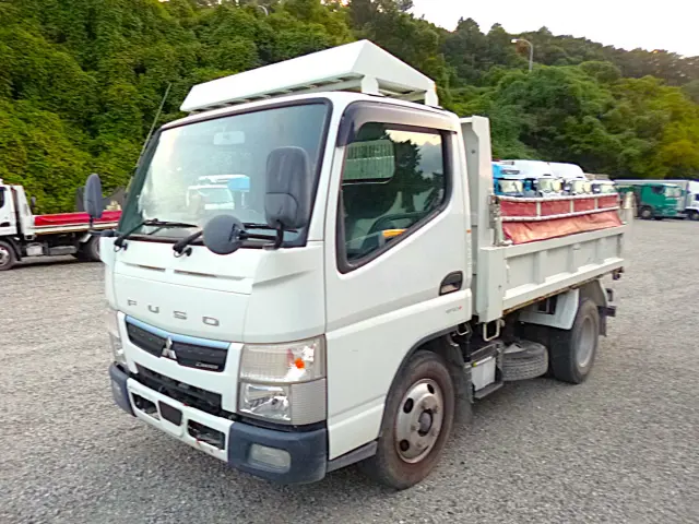 三菱 キャンター 2PG-FBA60(2WD)の写真1