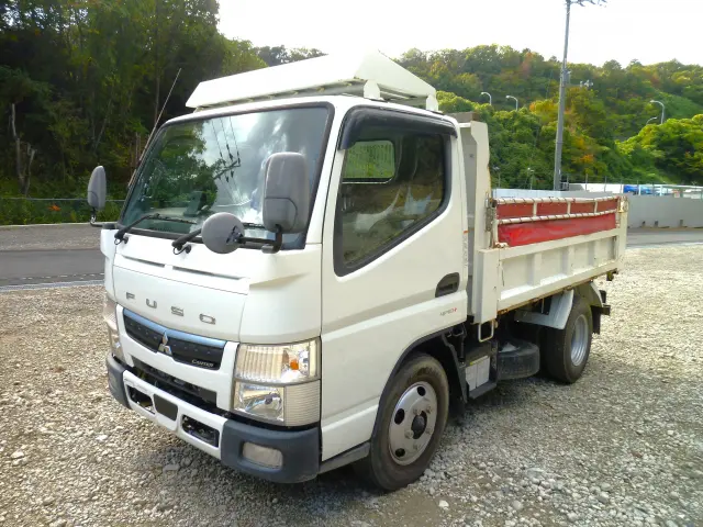 三菱 キャンター 2PG-FBA60(2WD)の写真1