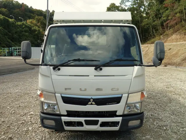 三菱 キャンター 2PG-FBA60(2WD)の写真2