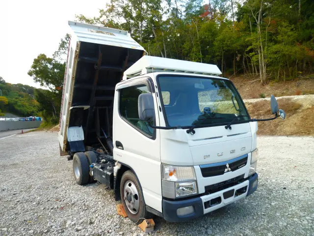 三菱 キャンター 2PG-FBA60(2WD)の写真15