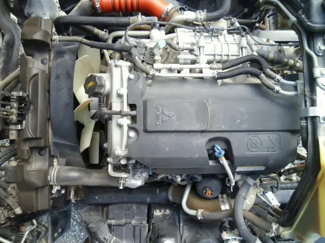 三菱 キャンター 2PG-FBA60(2WD)の写真23