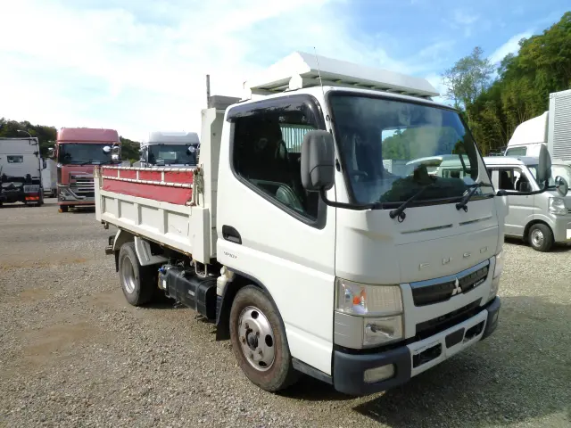 三菱 キャンター 2PG-FBA60(2WD)の写真3