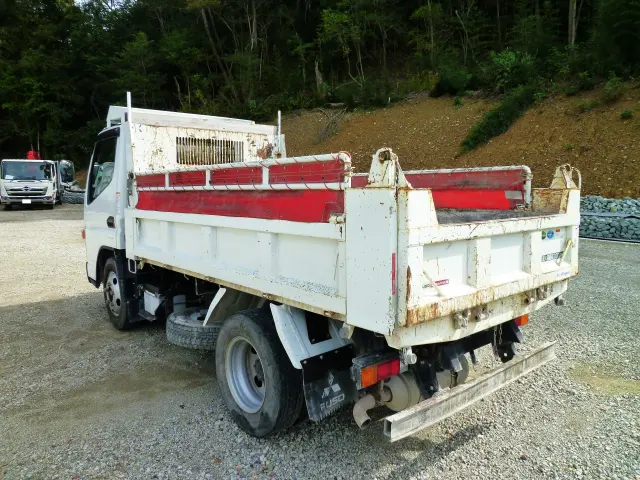 三菱 キャンター 2PG-FBA60(2WD)の写真6