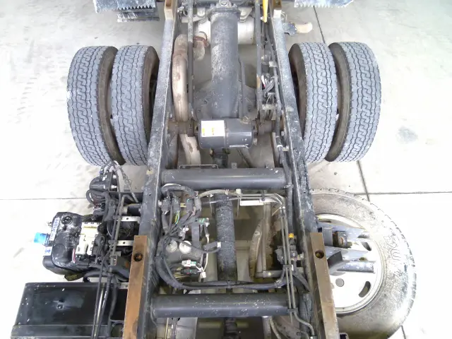 三菱 キャンター 2PG-FBA60(2WD)の写真20