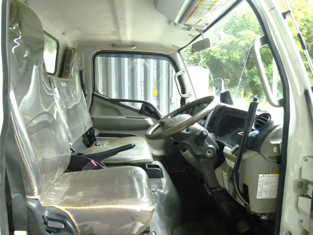 三菱 キャンター 2PG-FBA60(2WD)の写真26