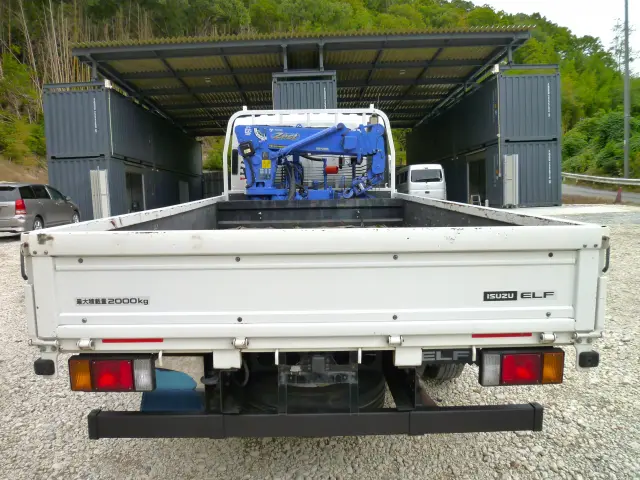 いすゞ エルフ 2RG-NPR88AR(2WD)の写真5