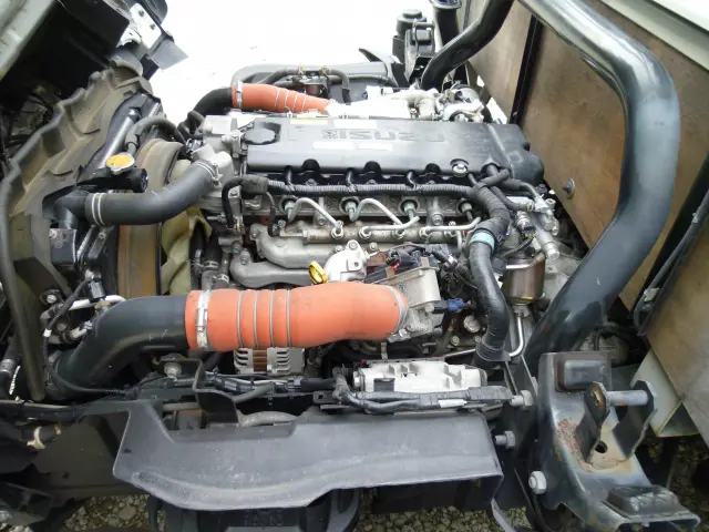 いすゞ エルフ 2RG-NPR88AR(2WD)の写真22