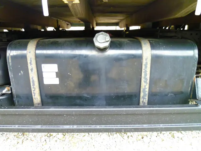 いすゞ エルフ 2RG-NPR88AR(2WD)の写真25