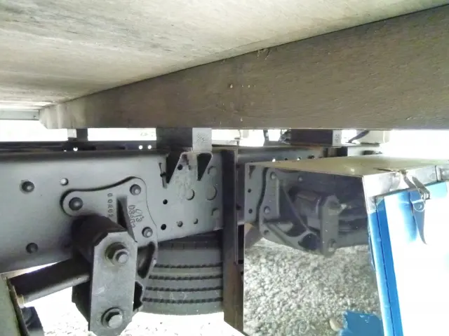 いすゞ エルフ 2RG-NPR88AR(2WD)の写真36