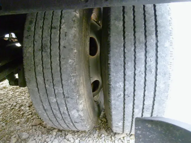 いすゞ エルフ 2RG-NPR88AR(2WD)の写真41