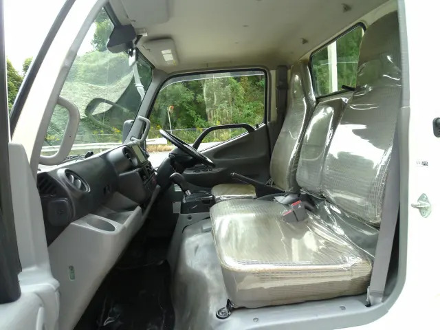日野 デュトロ TPG-XZC605M(2WD)の写真27
