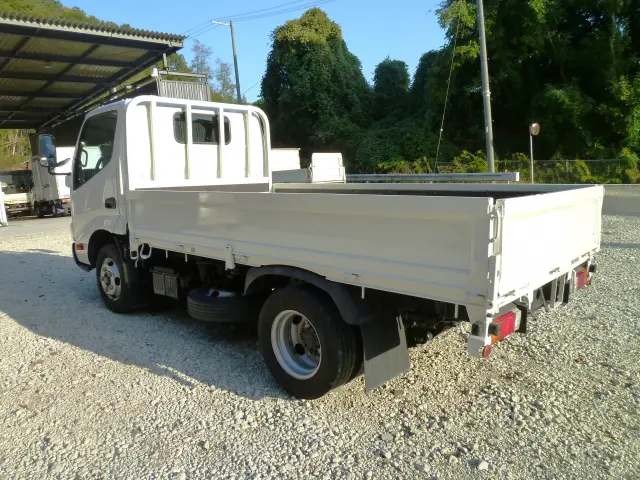 トヨタ ダイナ 2RG-XZU605(2WD)の写真6