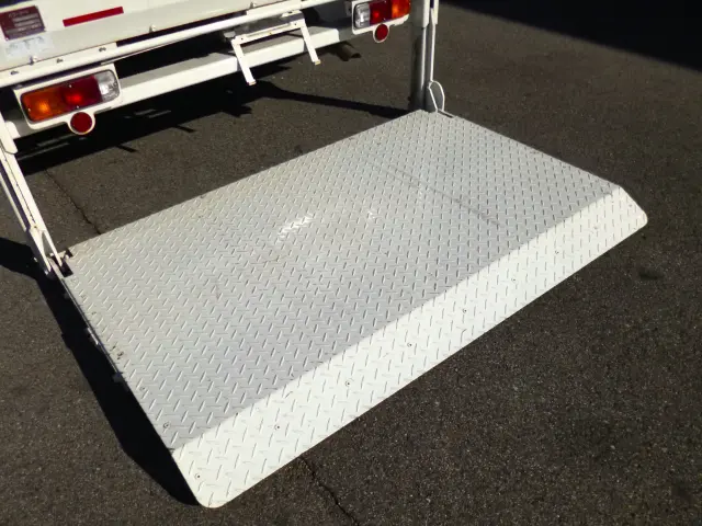 日野 デュトロ 2DG-GDY231M(2WD)の写真19