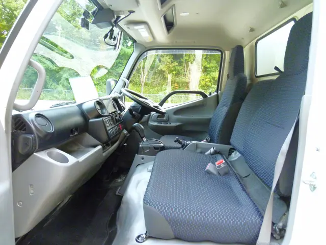 日野 デュトロ 2RG-XZU655M(2WD)の写真27