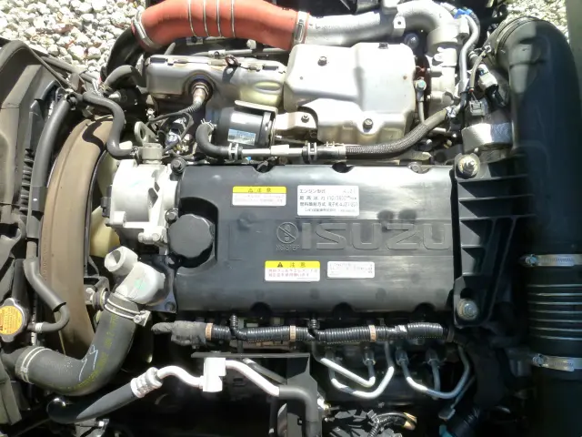 いすゞ エルフ 2RG-NLR88AN(2WD)の写真17