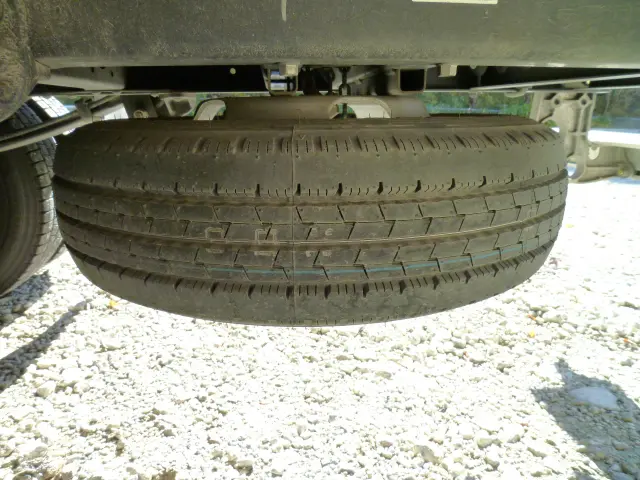 いすゞ エルフ 2RG-NLR88AN(2WD)の写真28