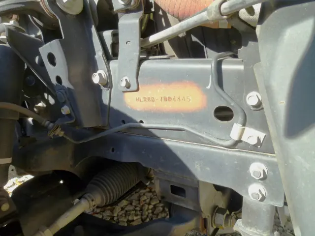 いすゞ エルフ 2RG-NLR88AN(2WD)の写真31