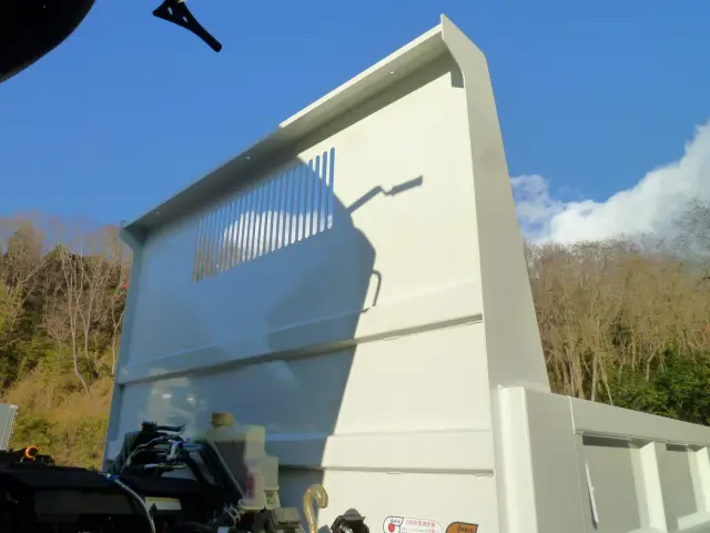 三菱 キャンター 2RG-FBA60(2WD)の写真8