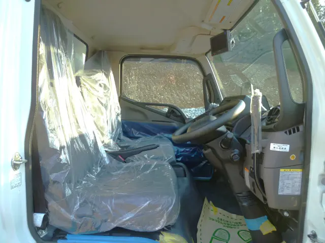 三菱 キャンター 2RG-FBA60(2WD)の写真25
