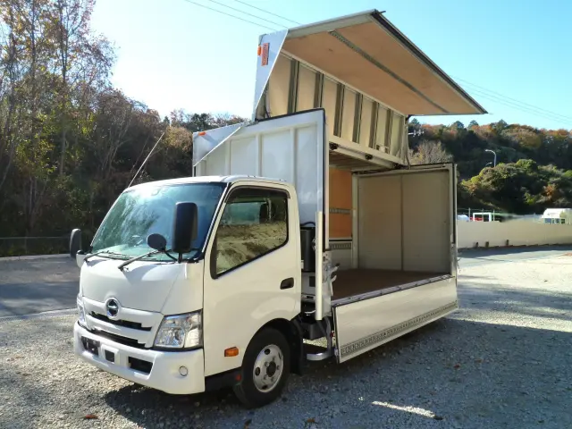 日野 デュトロ 2RG-XZC710M(2WD)の写真15