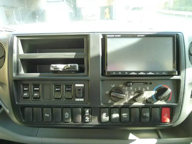 日野 デュトロ 2RG-XZC710M(2WD)の写真29