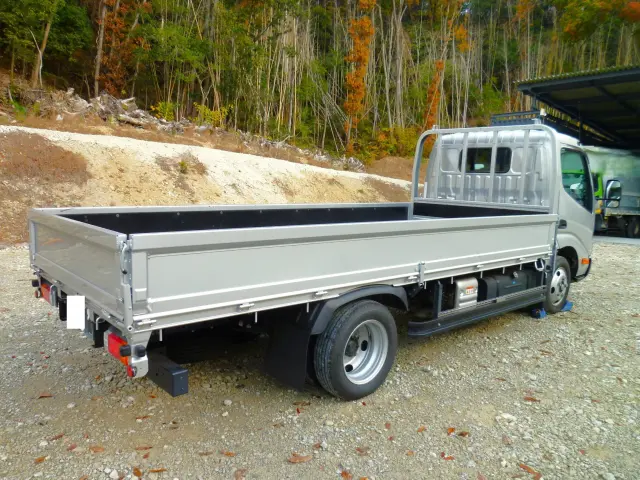 トヨタ ダイナ 2RG-XZC655(2WD)の写真4