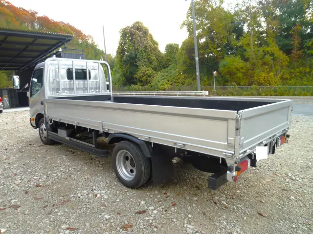 トヨタ ダイナ 2RG-XZC655(2WD)の写真6