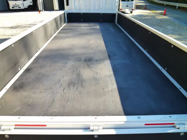 日産 アトラス 2RG-AMR88AR(2WD)の写真10