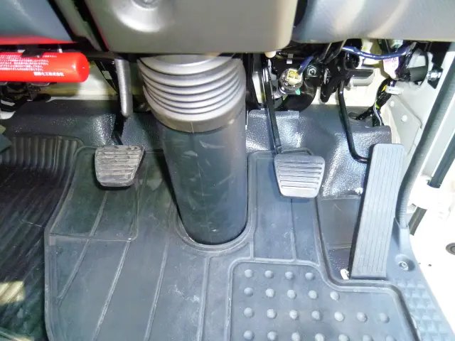 日産 アトラス 2RG-AMR88AR(2WD)の写真27