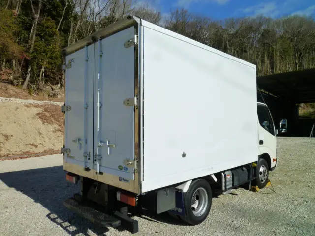 日野 デュトロ 2RG-XZC605M(2WD)の写真4