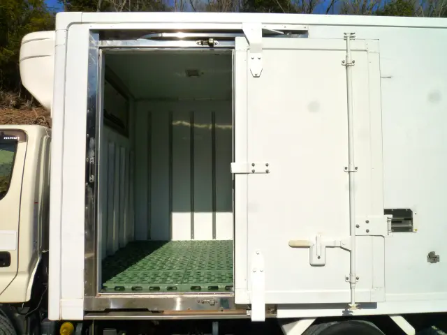 日野 デュトロ 2RG-XZC605M(2WD)の写真11