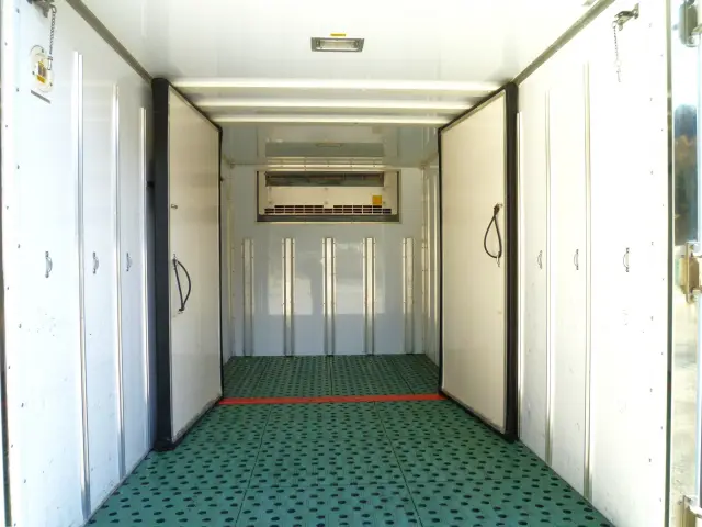 日野 デュトロ 2RG-XZC605M(2WD)の写真14