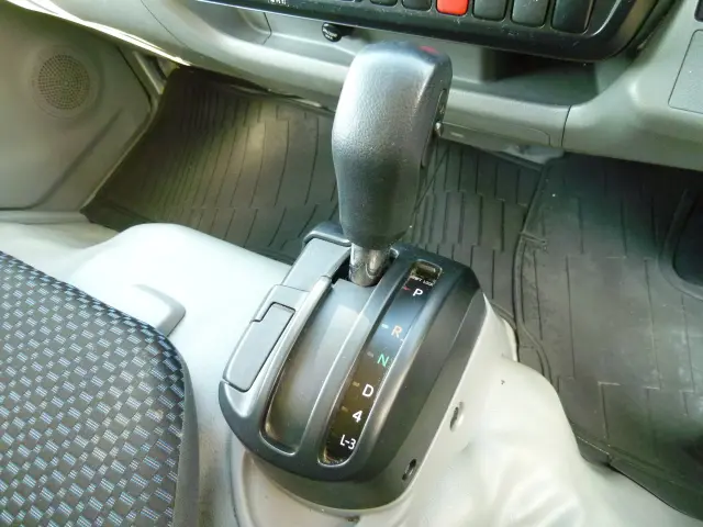 日野 デュトロ 2RG-XZC605M(2WD)の写真27