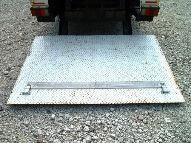 日野 デュトロ TPG-XZU655M(2WD)の写真22