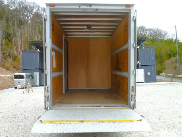 トヨタ ダイナ 2RG-XZU605(2WD)の写真12