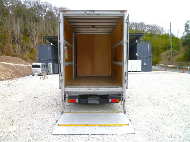 トヨタ ダイナ 2RG-XZU605(2WD)の写真17