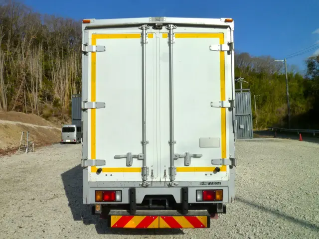 いすゞ エルフ 2RG-NMR88AN(2WD)の写真5