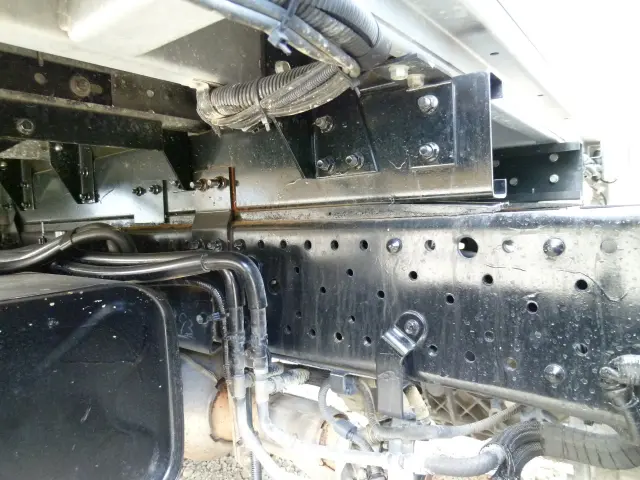 いすゞ エルフ 2RG-NMR88AN(2WD)の写真43