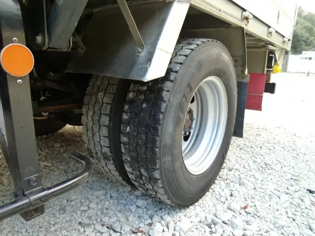 いすゞ エルフ 2RG-NMR88AN(2WD)の写真46