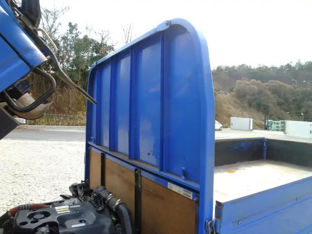 マツダ タイタン TRG-LKR85A(2WD)の写真8