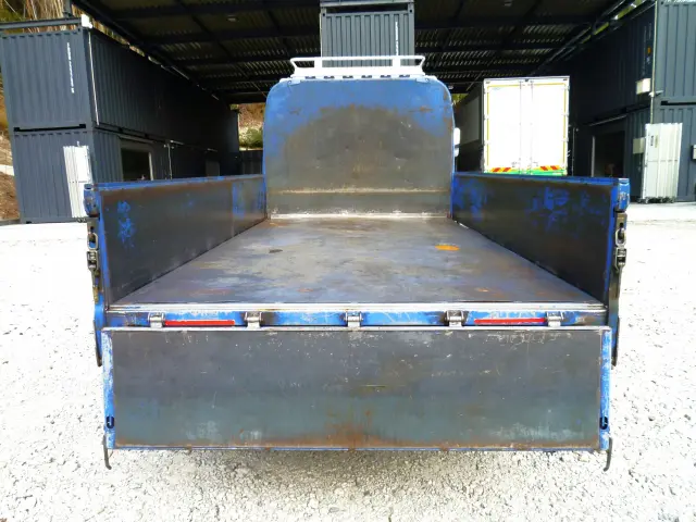 マツダ タイタン TRG-LKR85A(2WD)の写真9