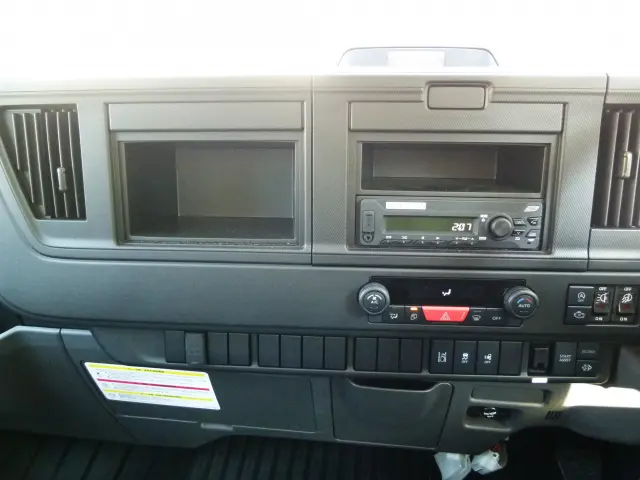 日産 アトラス 2RG-APR88AM(2WD)の写真31