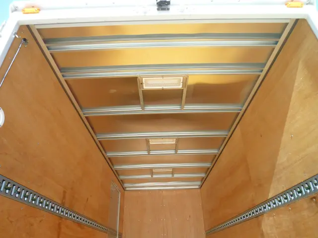 日野 デュトロ 2RG-XZU655M(2WD)の写真15